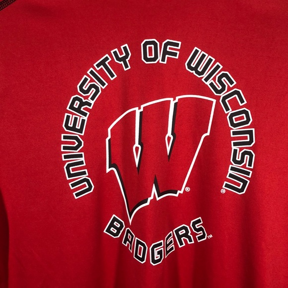 J America Wisconsin Badgers red LS tee size large - Picture 2 of 5